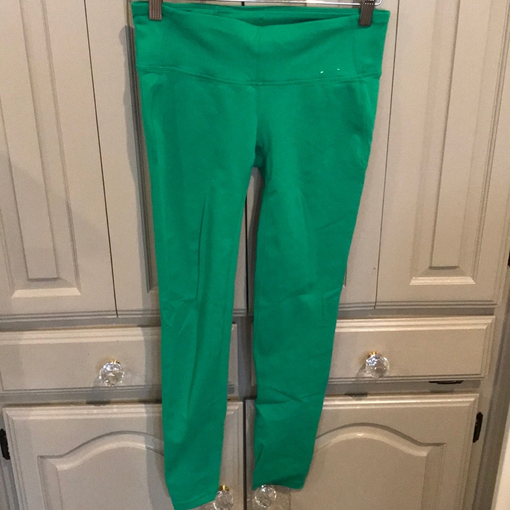 GapFit Green Pants